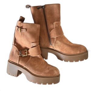 NEW Michael Kors Perry Camel Suede Lug Sole Boots Size 6